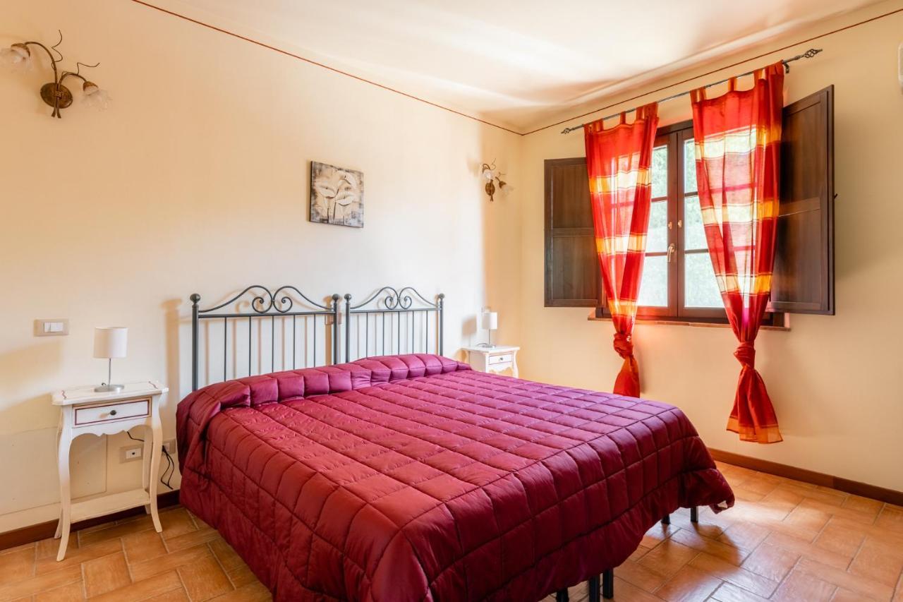 Casolare Dei Fiori - Calla Montecarlo Eksteriør billede